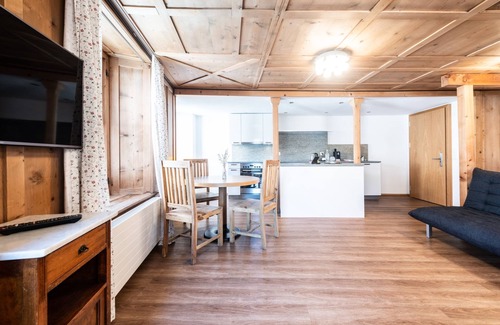 Lenz Hotel | La Tgoma - Hotel & Restaurant