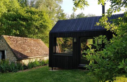 Sceaux-du-Gatinais Ski Chalet | La Tiny House de La Rivière
