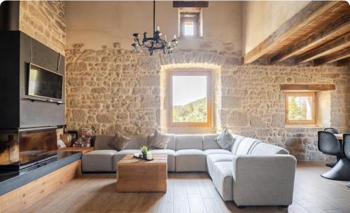 Olius Villa | La Torreta d'Olius