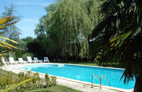 Betbezer-d'Armagnac House | La tour du manoir