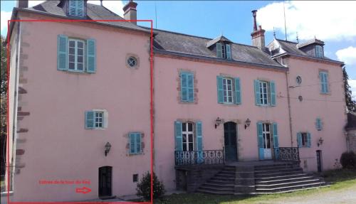 Villeneuve-sur-Allier House | La tour du Roy