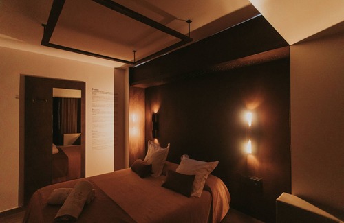 Ripoll House | La Trobada Hotel Boutique