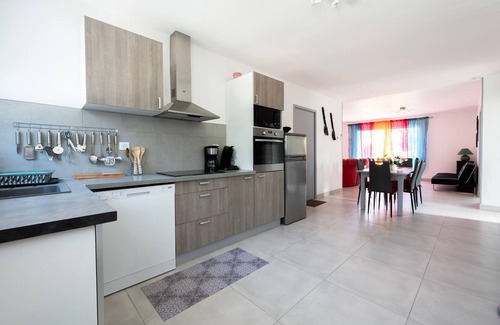 Port-des-Barques Cabin | ⭐ La Tulipe: Under the sun, a stone's throw from the sea