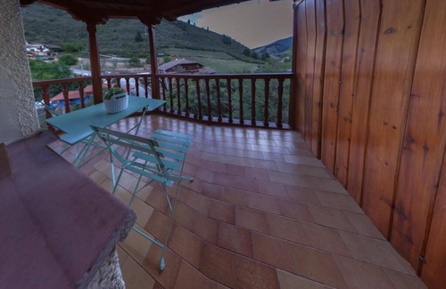 Tanarrio Apartment | La Ventana de Picos. Flat for four people