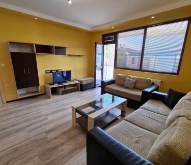 Pleven Apartment | LA Vie
