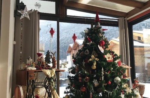 Sembrancher Bed & Breakfast | La Vie Eau Naturelle, jolies chambres chez l'habitant et repas sur demande
