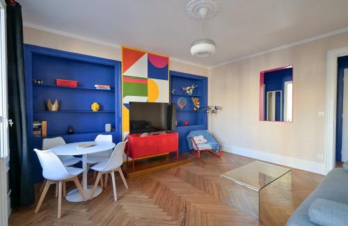 Cote Est Soquence Apartment | La vie en couleurs