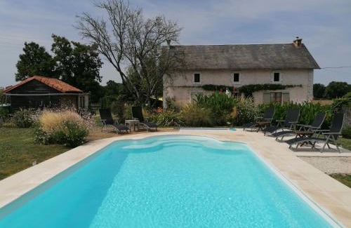 Asnois Bed & Breakfast | La Vieille Gorce - Chambres d'Hôtes in the Vienne