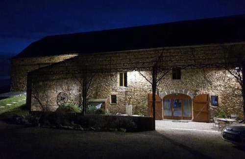 Previnquieres House | La Vieille Grange avec piscine et jardin