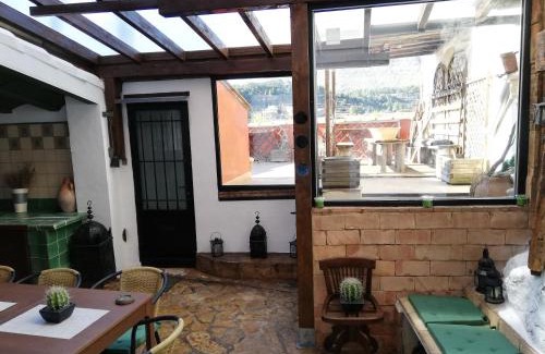 Fuentes de Rubielos Ski Chalet | La Vieja Escuela