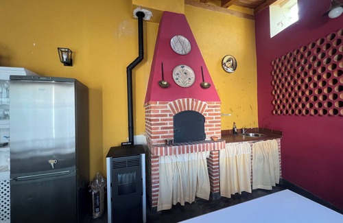 Garcillan Ski Chalet | La Villa de Pi indoor pool, jacuzzi, barbecue 10 min from Segovia