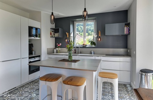 Menthon-Saint-Bernard Villa | La Villa des Vignes