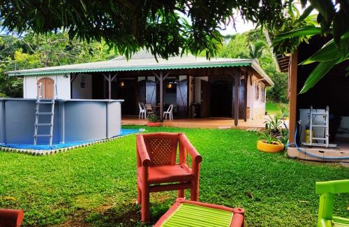 Le Robert Villa | La Villa Mil'Or, Idéale pour vos petits évènements & Magnifique vue sur la Baie du Robert