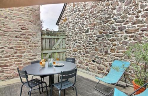Erquy House | La Ville Es Renais - ferme et maison d'hôtes insolite