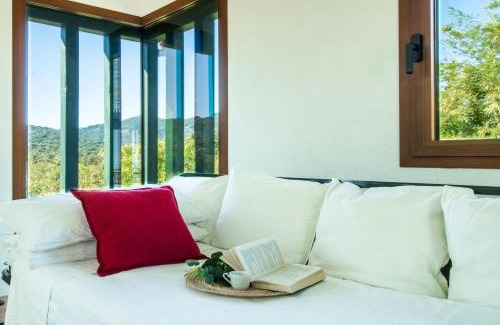Rapallo House | La Villetta 2 - Elegant and Cozy Cottage with free parking and A C
