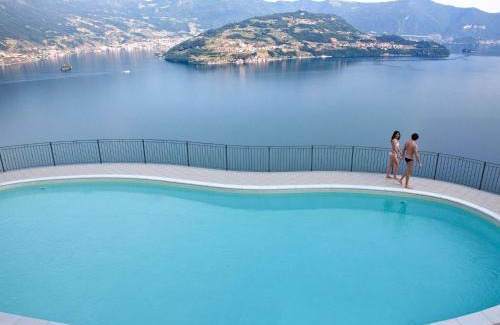 Parzanica House | La Villetta - Casa vacanze perfetta con giardino, vista lago e piscina