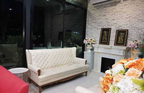 Buriram Province Hotel | La Viva Hotel