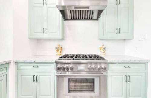 North Arroyo House | Labor Day Special - Stunning Mansion 5 min Walk to Rose Bowl Pasadena