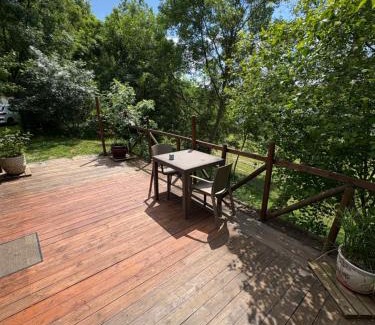 Cazals-des-Bayles Ski Chalet | Lac de Latournerie