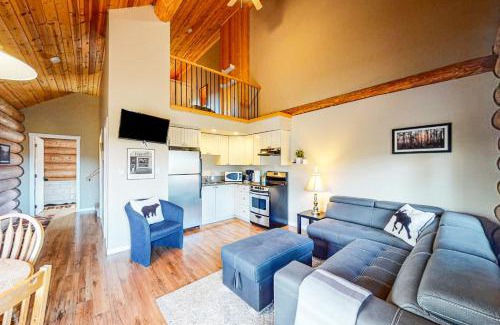 Lac Le Jeune House | Lac Le Jeune #3