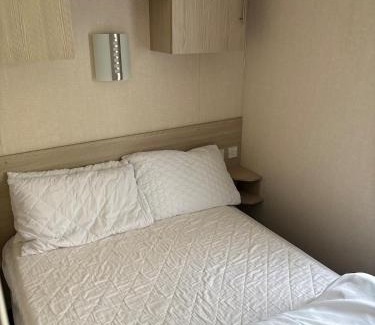 Otterton Apartment | Ladram Bay, 2 Bedroom, Pet Friendly, Wi-Fi, Sleeps 6
