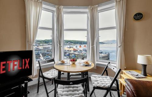 Rothesay Hotel | Lady Mary Sea View