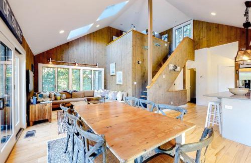 Chilmark House | Lady Slipper Hill