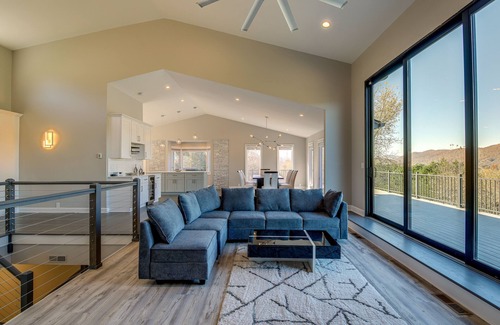 La Follette Villa | LaFollette Home: Community Pool & Mountain Views!