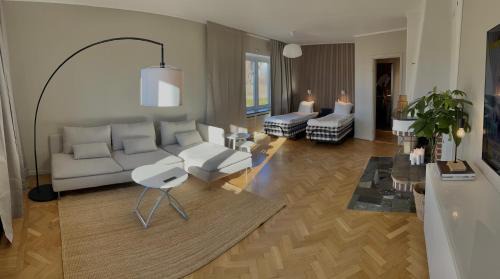 Bramhult Hotel | Lages Motel