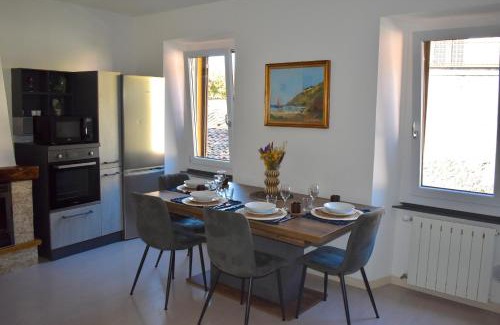 Lavena Ponte Tresa Apartment | Lago di Lugano - Casa Cecilia