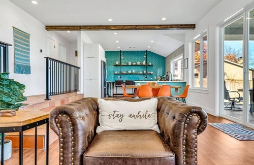 Wills Point House | Lago Vista- Waterfront | Kayaks | Views!