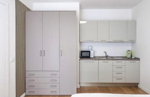 Colà Di Lazise Apartment | LAGOBALDO Apartments - Regarda Travel