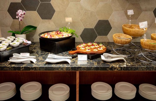 University District Hotel | Lai Lai Hotel