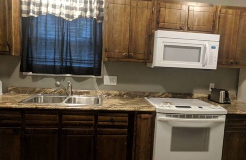 Jonesboro House | Laidback home for laidback people