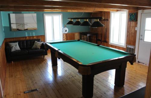 Cap-Saint-Ignace Ski Chalet | Lair du large, au bord du St-Laurent, SPA, Billard
