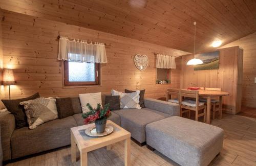 Zell am See Apartment | Lake and Mountain View