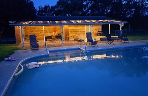 Moriah Center House | Lake Champlain Estate. 25 Acres, 1500 Feet Lakefront, Beautiful View.