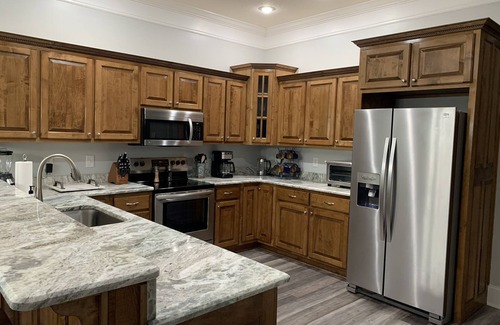 Hiawassee Condo | Lake Chatuge Getaway! Walk to The Ridges Resort & Marina + Restaurants!