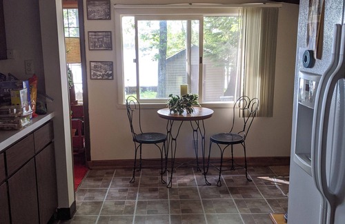 Gaastra Cottage | Lake Chicagoan waterfront cottage! Stunning sunsets and shallow sandy waterfront