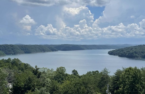 Nancy RV Rental | Lake Cumberland Camper Rental
