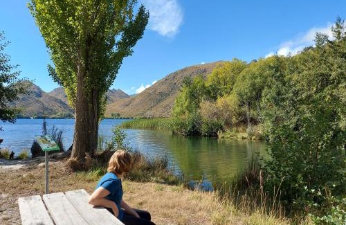 Otematata Apartment | LAKE ESCAPE - Brand new warm and quiet two bedroom Apartment