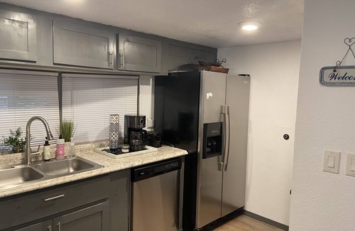 Canadian House | Lake Eufaula, OK - Neighborhood Boat ramp, Dog Friendly, Low Cleaning Fee