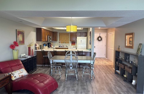 Lake Ozark Condo | Lake Front Condo with Amazing View!
