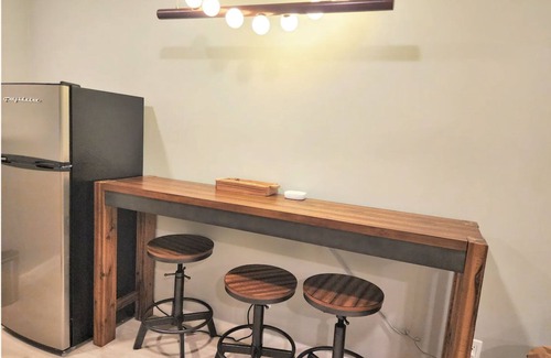 North Lakeport Apartment | Lake Front Oasis-On the Lake/Pier/Full Kitchen Lakeport Room #2