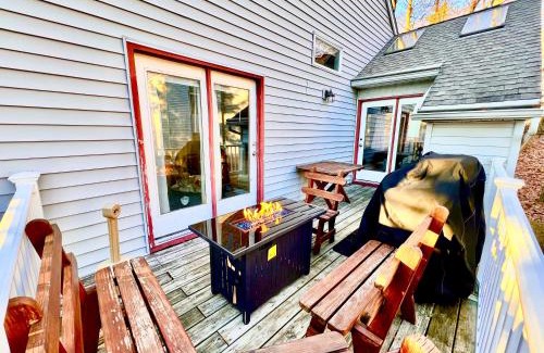 Lake Harmony House | Lake Harmony 4bdrm Ski pool hot tub lake