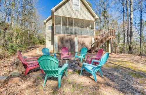 Seneca House | Lake Hartwell Retreat with 2-Tier Dock and Boat Slip!