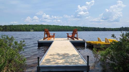 Nominingue Ski Chalet | Lake House Chalet Laurentians
