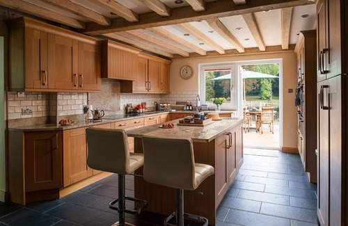 Brecon Cottage | Lake House - Luxury Cottages