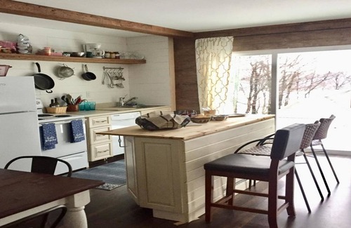 Union Dale House | Lake House on Lowe Lake