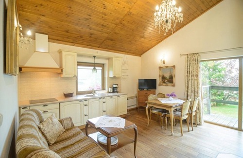 Bytow House | Lake House